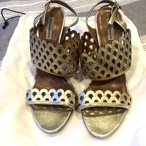 Authentic Tabitha Simmons gold shimmer sandals